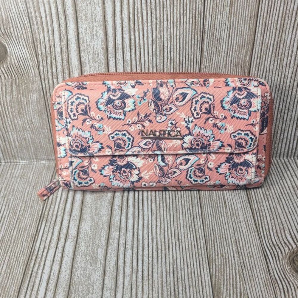Nautica RFID wallet Coral pink and navy floral paisley pattern